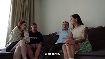 Горячие свингеры жестко трахнулись с аналом